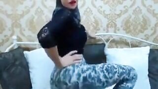 Sexy Paki Slut On Cam!