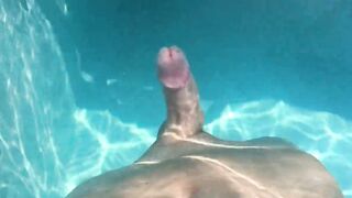 Hands free cumshot swimming pool