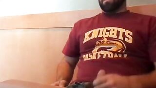 Bearded Bro Public Jerk Off in A Coffee Shop